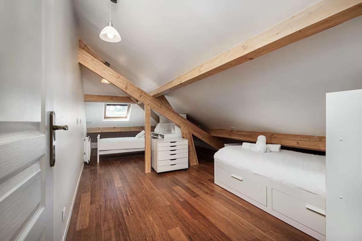 Chambre 10, retraite Versailles